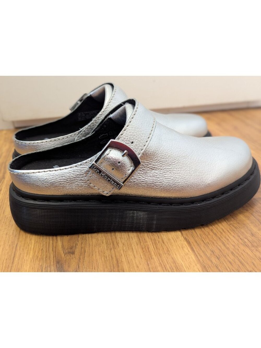 Dr. Martens Lakota Silver Leather Platform Backless Slip-On Shoes Sz 10 US L Wom